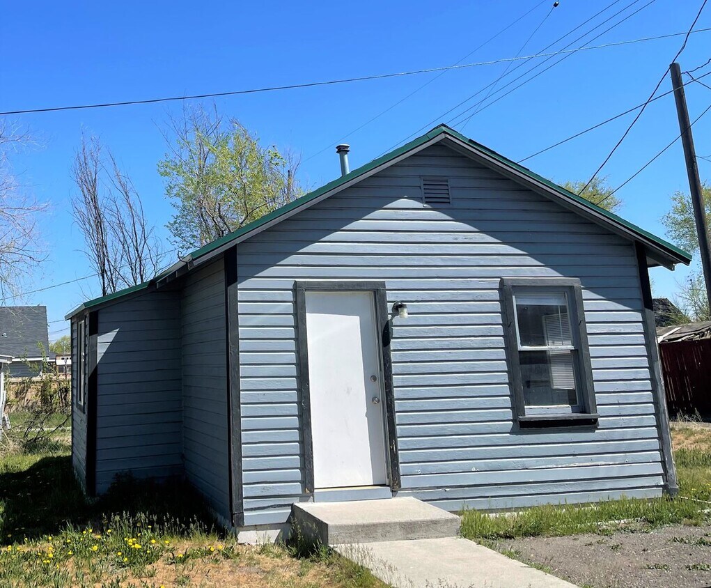 Primary Photo - Cute 1 Bedroom 1 Bath Home for Rent!