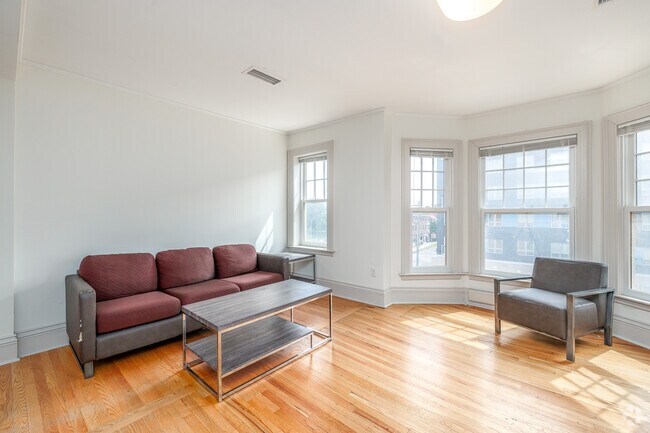 Interior Photo - Uncommon Apartments