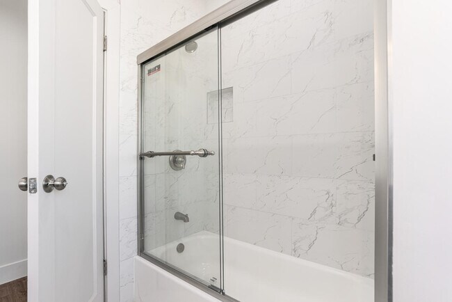 Foto del edificio - 115 S Westmoreland Ave