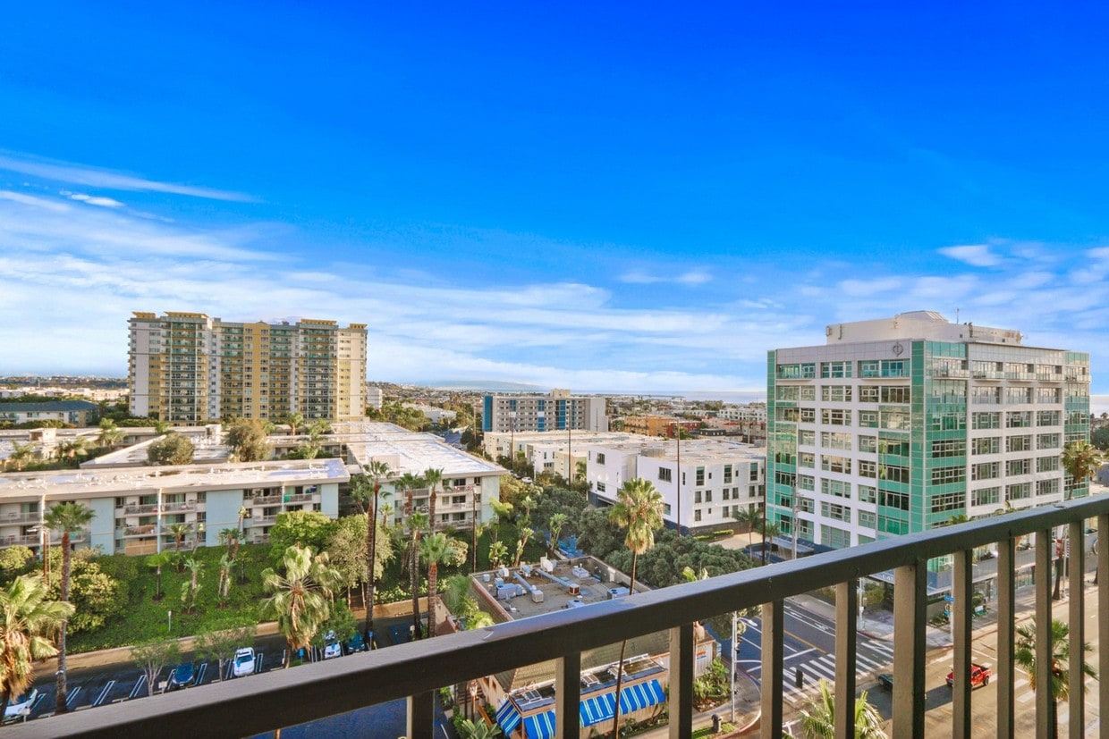 Marina Tower Apartments in Marina Del Rey, CA Westside Rentals