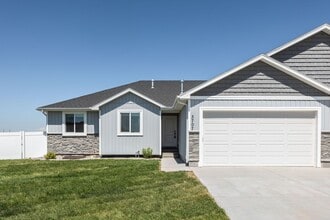 Building Photo - 3707 Razor Cir