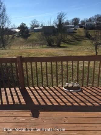 Foto del edificio - 3 br, 1 bath House - 130 South T. Wilhoit Dr.