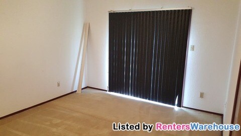 Building Photo - 749 Meadowcreek Ct
