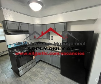 Building Photo - 4932 Pennsylvania St