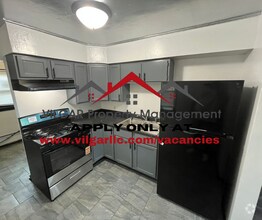 Building Photo - 4932 Pennsylvania St