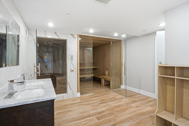 Building Photo - Veranda Apartments