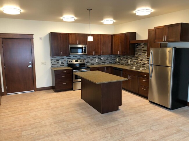 Building Photo - 4740 Keystone Crossing