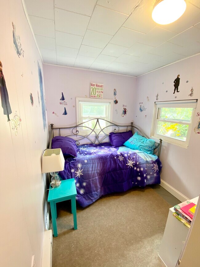 30 Klondike Rd, Dudley, MA 01571 House Rental in Dudley, MA