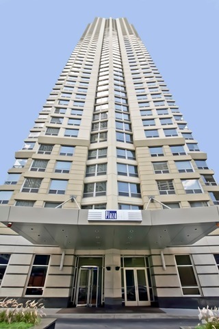 Building Photo - 440 N Wabash Ave