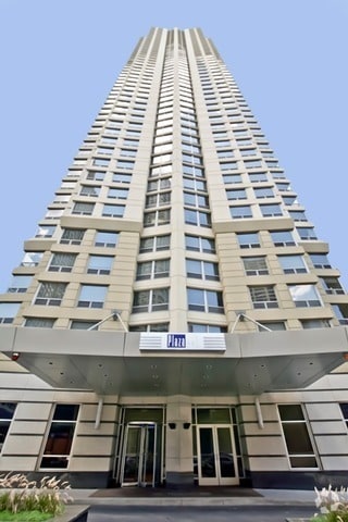 Building Photo - 440 N Wabash Ave