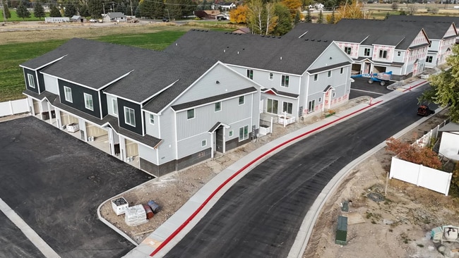 Building Photo - SouthBridge Townhomes