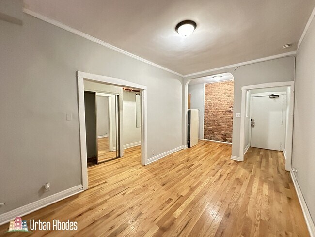 Foto del edificio - 515 W Melrose St