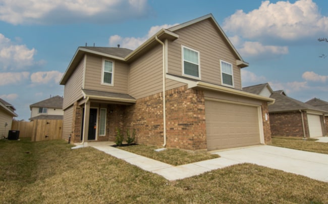 Building Photo - 24219 Treviso Gardens Dr