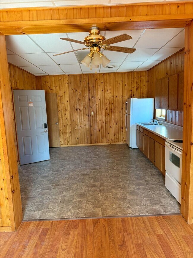 Foto del edificio - Blair Bar