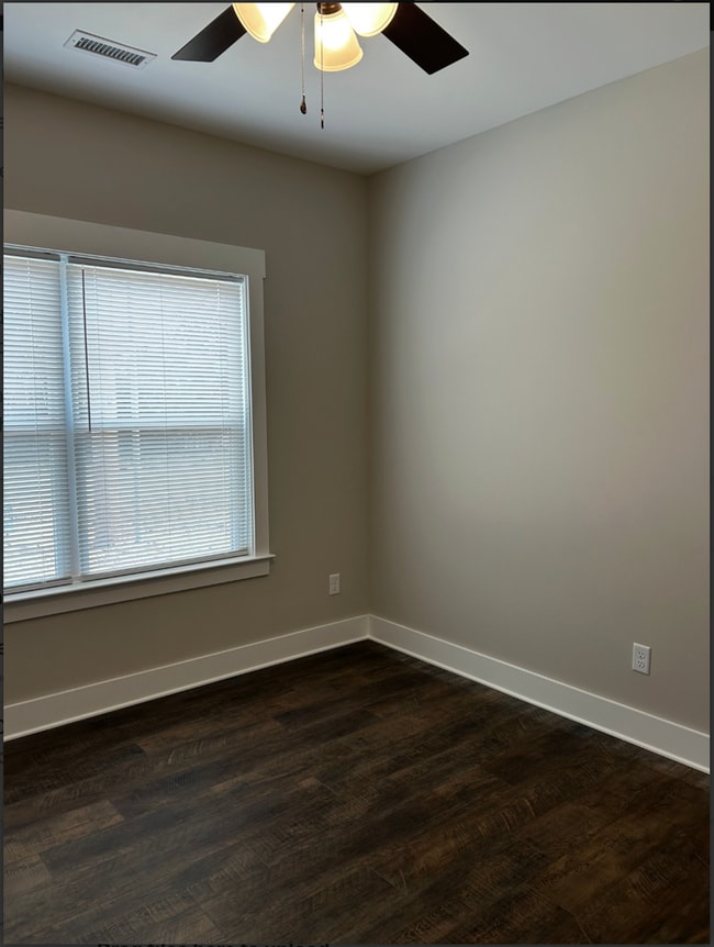 Building Photo - BRAND NEW Charming 2 Bed, 2 Bath, 1 Car Garage Townhome!