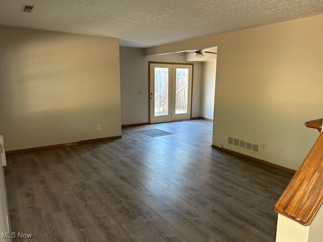 Foto del edificio - 3892 Beech Hill Rd NW
