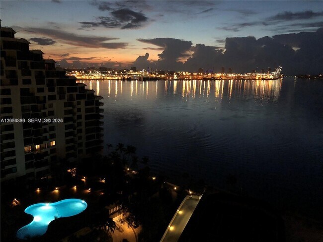 Building Photo - 770 Claughton Island Dr