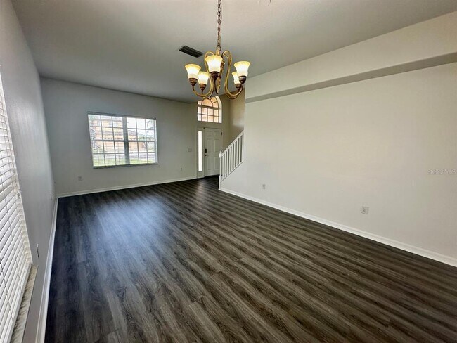 Building Photo - 31217 Bridgegate Dr