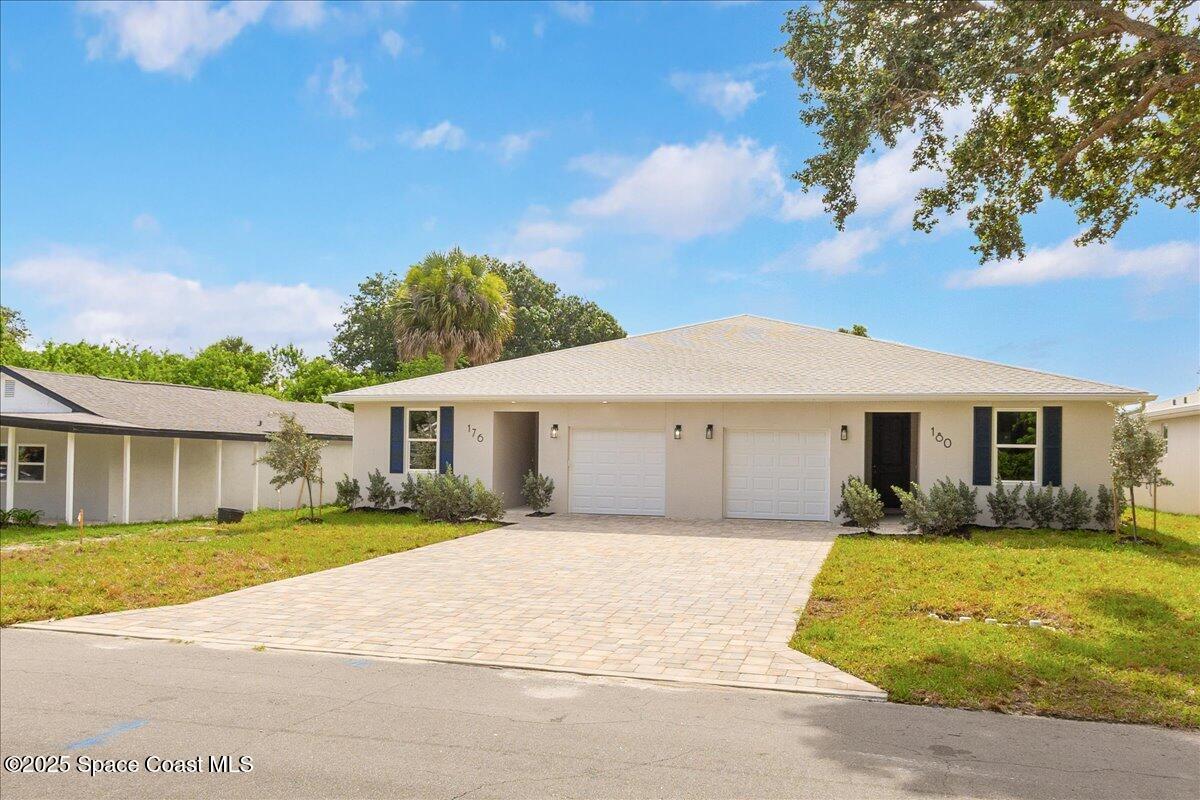 Primary Photo - 180 Sunset Dr