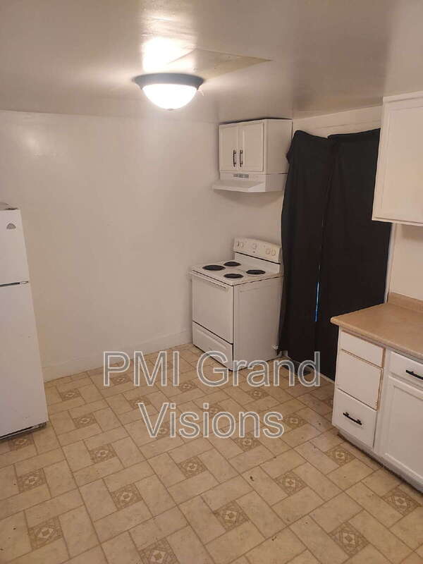 Foto del edificio - 2035 E William St