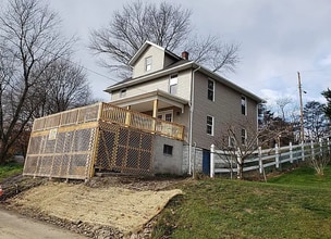 Building Photo - 532 Princeton St