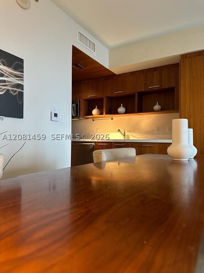 Foto del edificio - 50 Biscayne Blvd