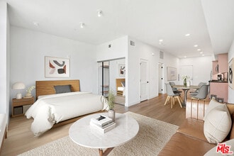 Building Photo - 10601 Washington Blvd