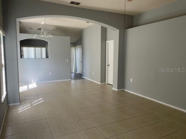 Foto del edificio - 13904 Corrine Key Pl