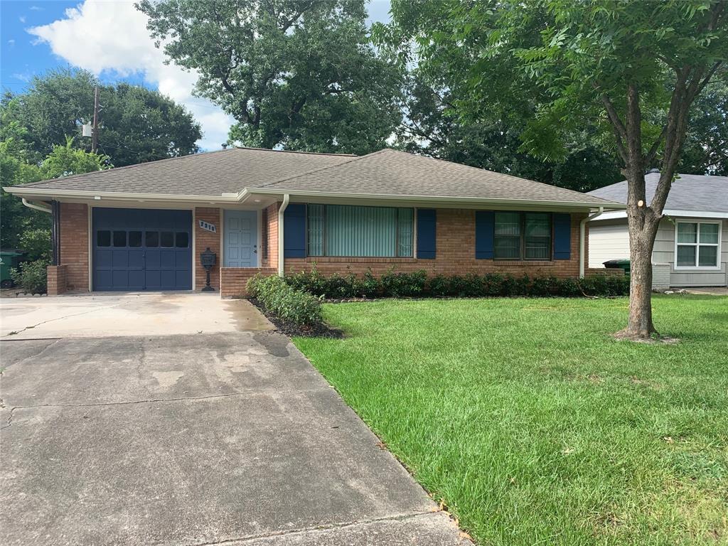 Primary Photo - 2310 Chantilly Ln