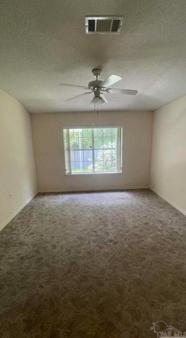 Building Photo - 8879 Shoal Creek Ct