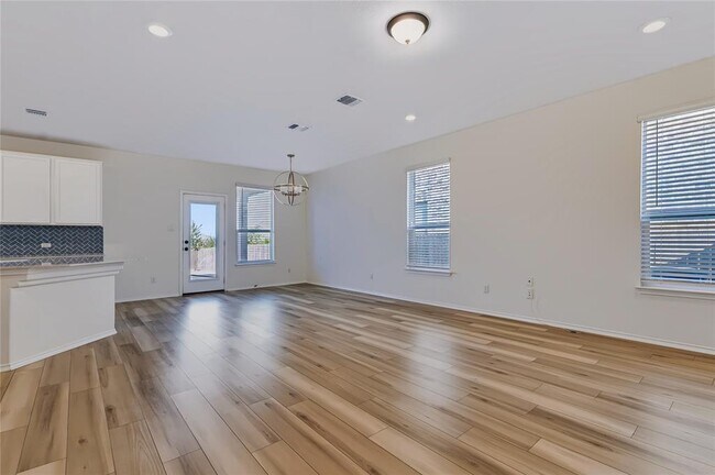 Building Photo - 4600 Alfano Loop
