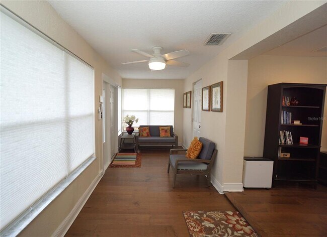 Foto del edificio - 4305 N Clearfield Ave