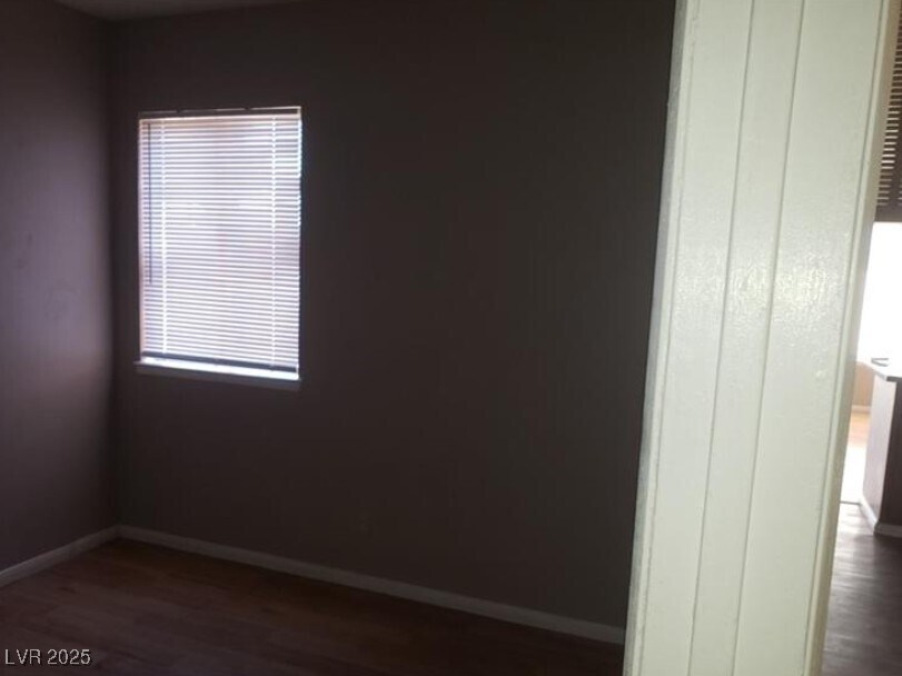 Foto del edificio - 3100 E Carey Ave