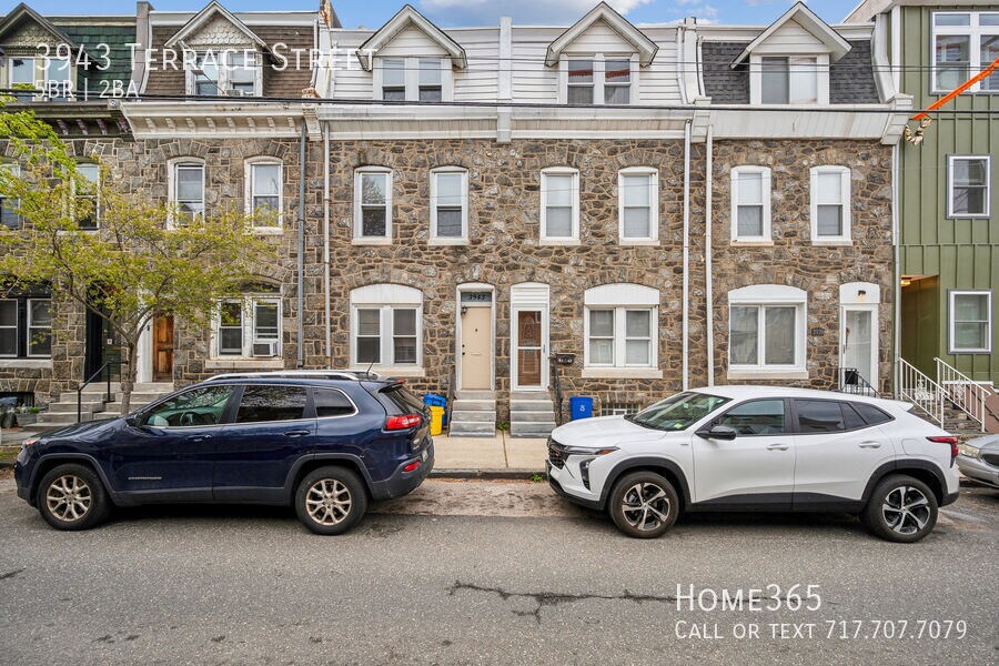 Foto principal - 3943 Terrace St