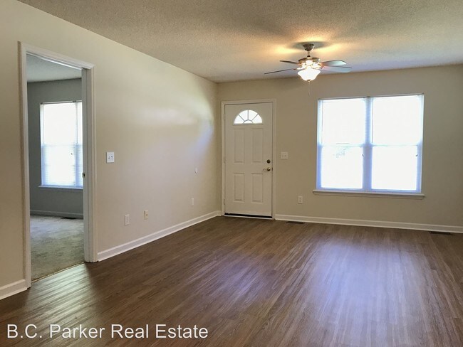 Building Photo - 1904 Rendall St