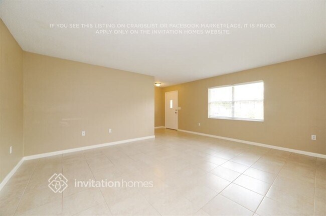 Foto del edificio - 6029 Christina Dr E