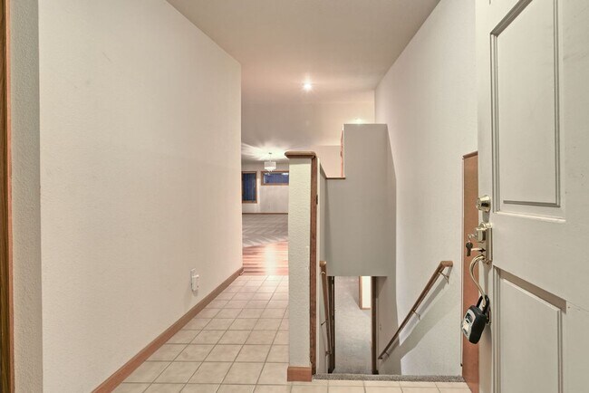 Foto del edificio - 4 Bedroom Ranch in Paragon Point