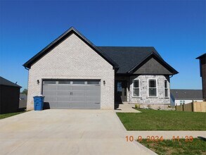 Building Photo - 120 Dove Run Cir