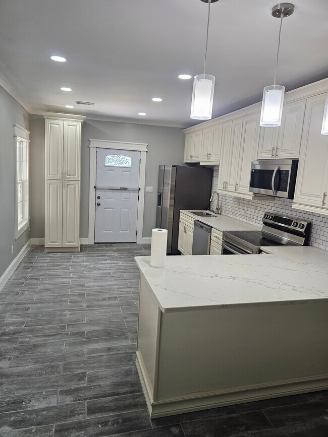 Building Photo - 3800 Raiders Ridge Dr