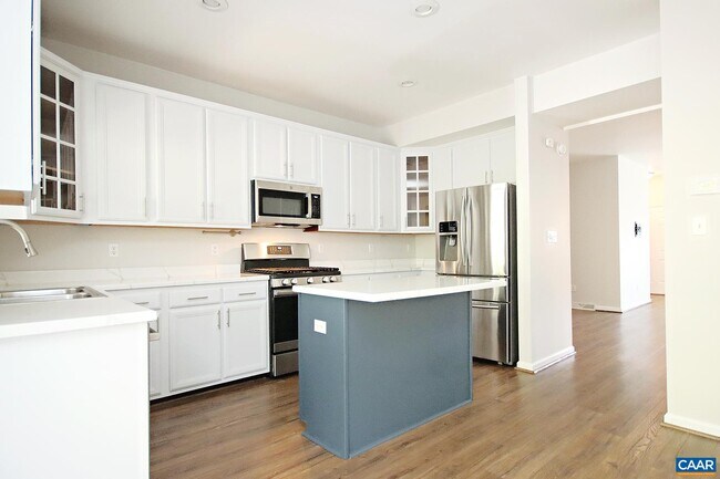 Foto del edificio - 4740 Bluejay Way