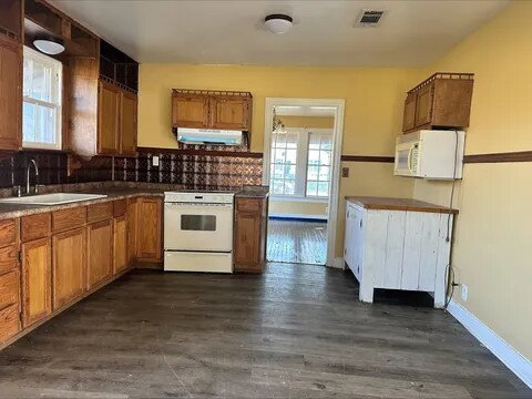 Foto del edificio - 406 Dayton St