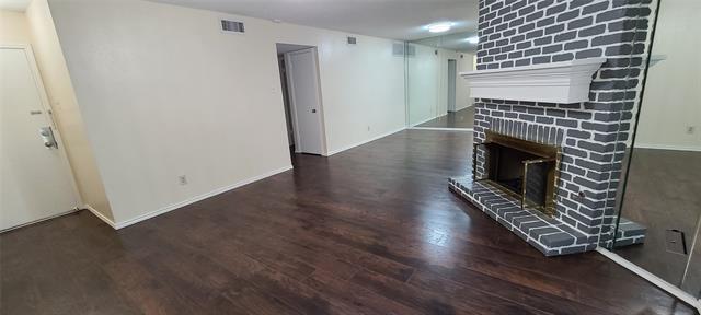 Building Photo - 15221 Berry Trail