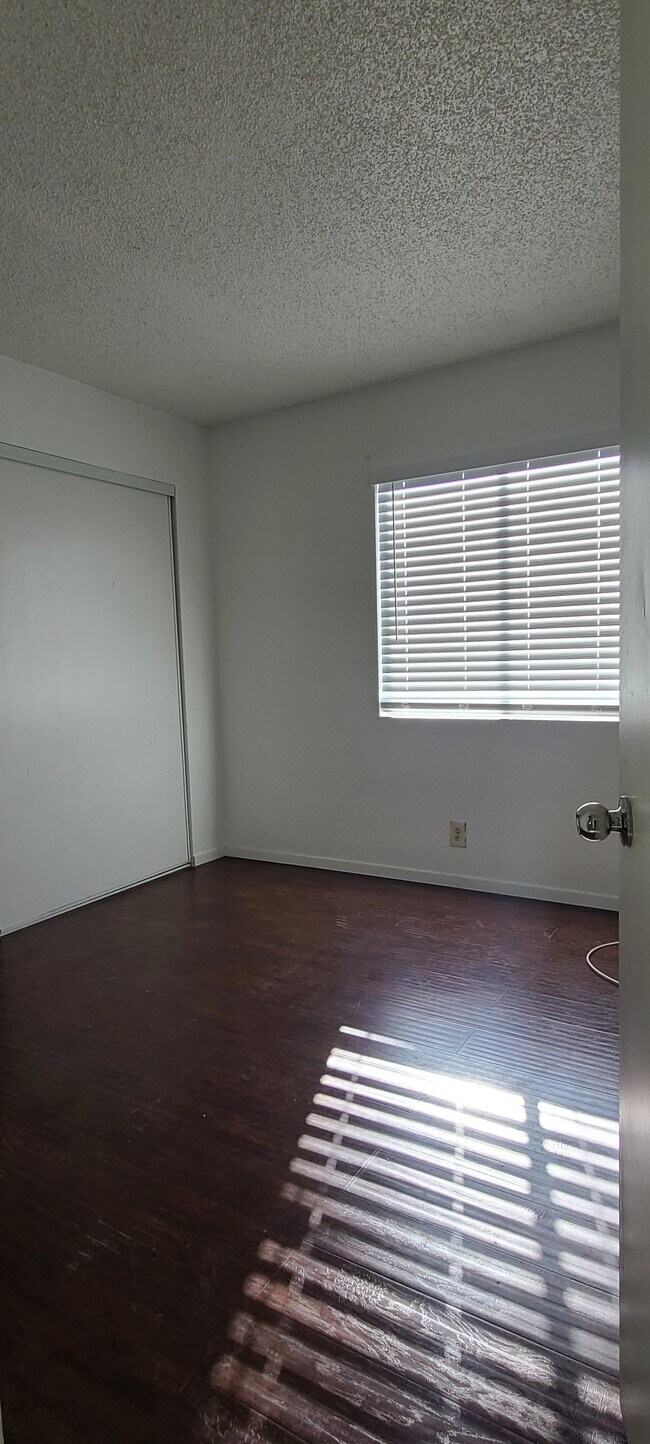 Foto del edificio - 6225 Bellota Dr