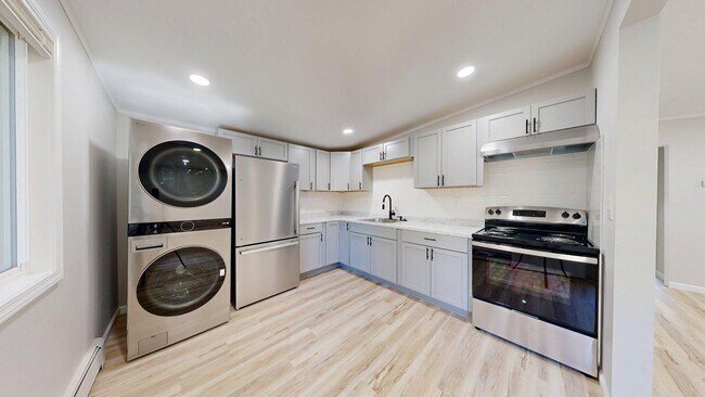 Building Photo - 122 Allen Dr