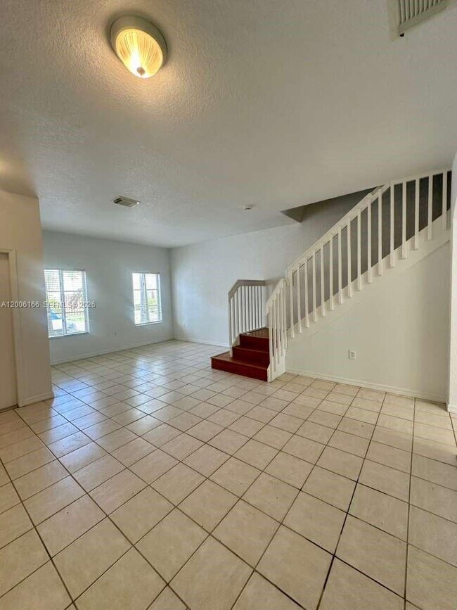 Foto del edificio - 10760 NW 82nd Terrace