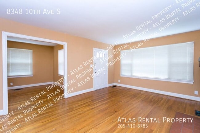 Building Photo - 8348 10th Ave S