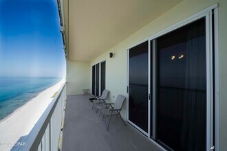 Building Photo - 17757 Front Beach Rd