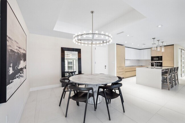 Foto del edificio - 3100 N Ocean Dr