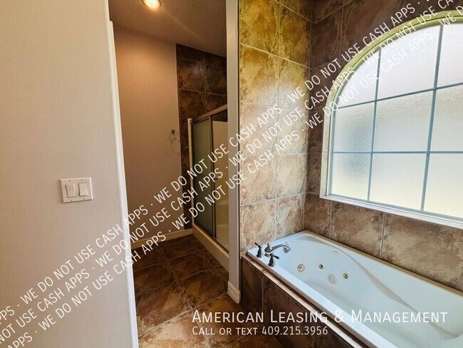 Foto del edificio - 3520 Canyon Ln