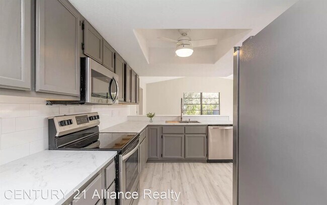 Building Photo - 2 br, 2 bath House - 6234 Neff Lake Road